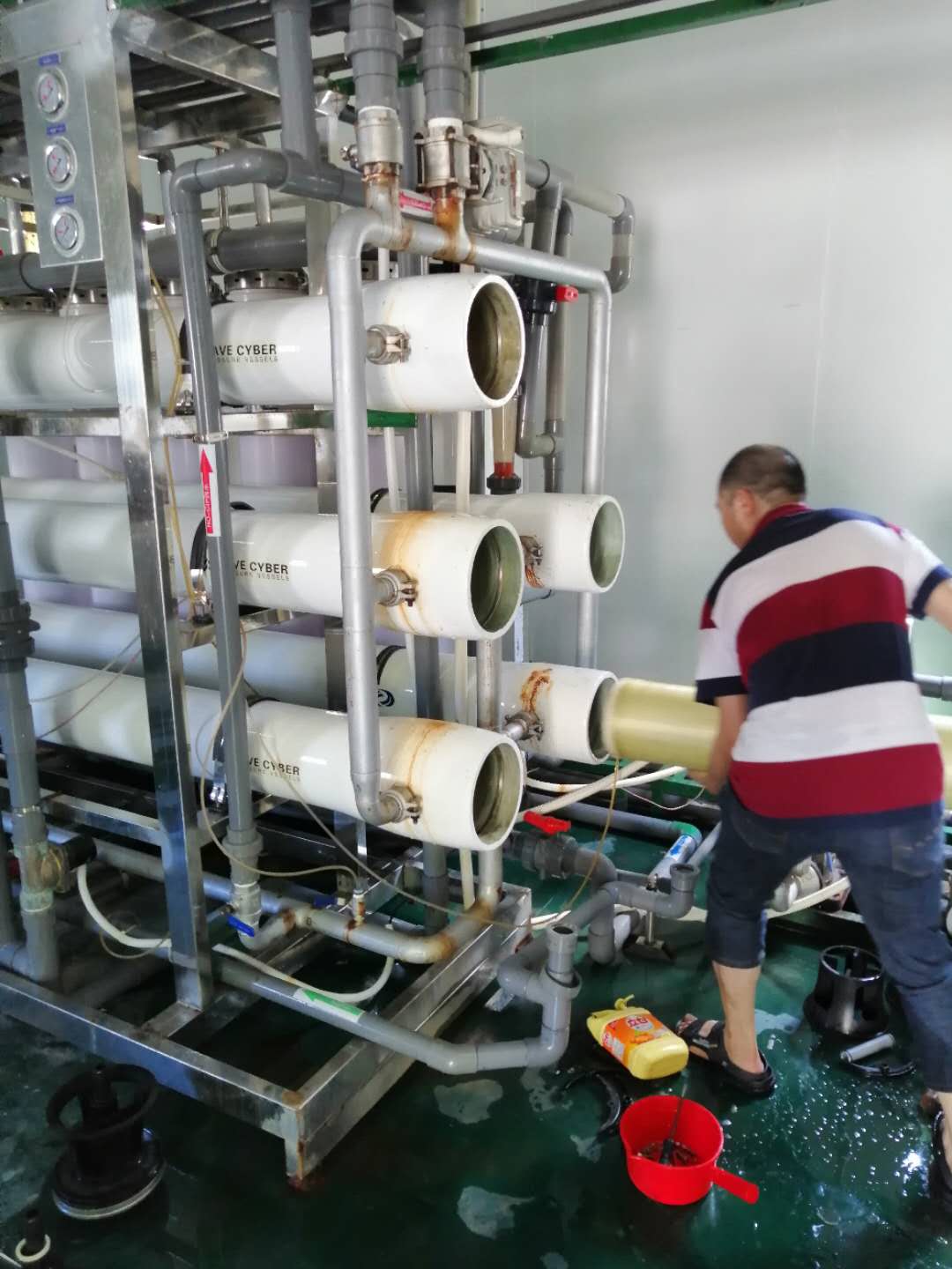 超純水系統 (3).jpg