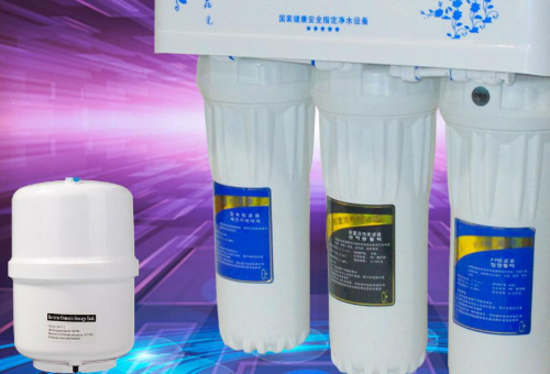 反滲透凈水機(jī),反滲透凈水機(jī)對(duì)人體好嗎？